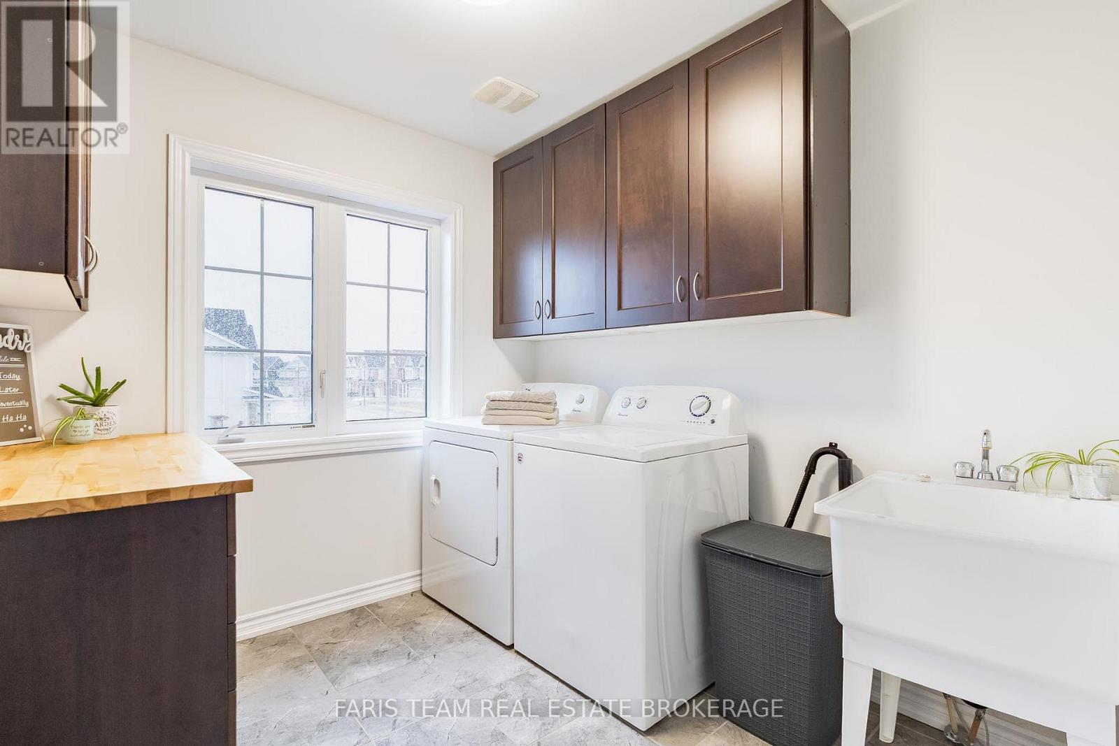 184 Brownley Lane, Essa (Angus), Ontario  L0M 1B6 - Photo 40 - N12963262