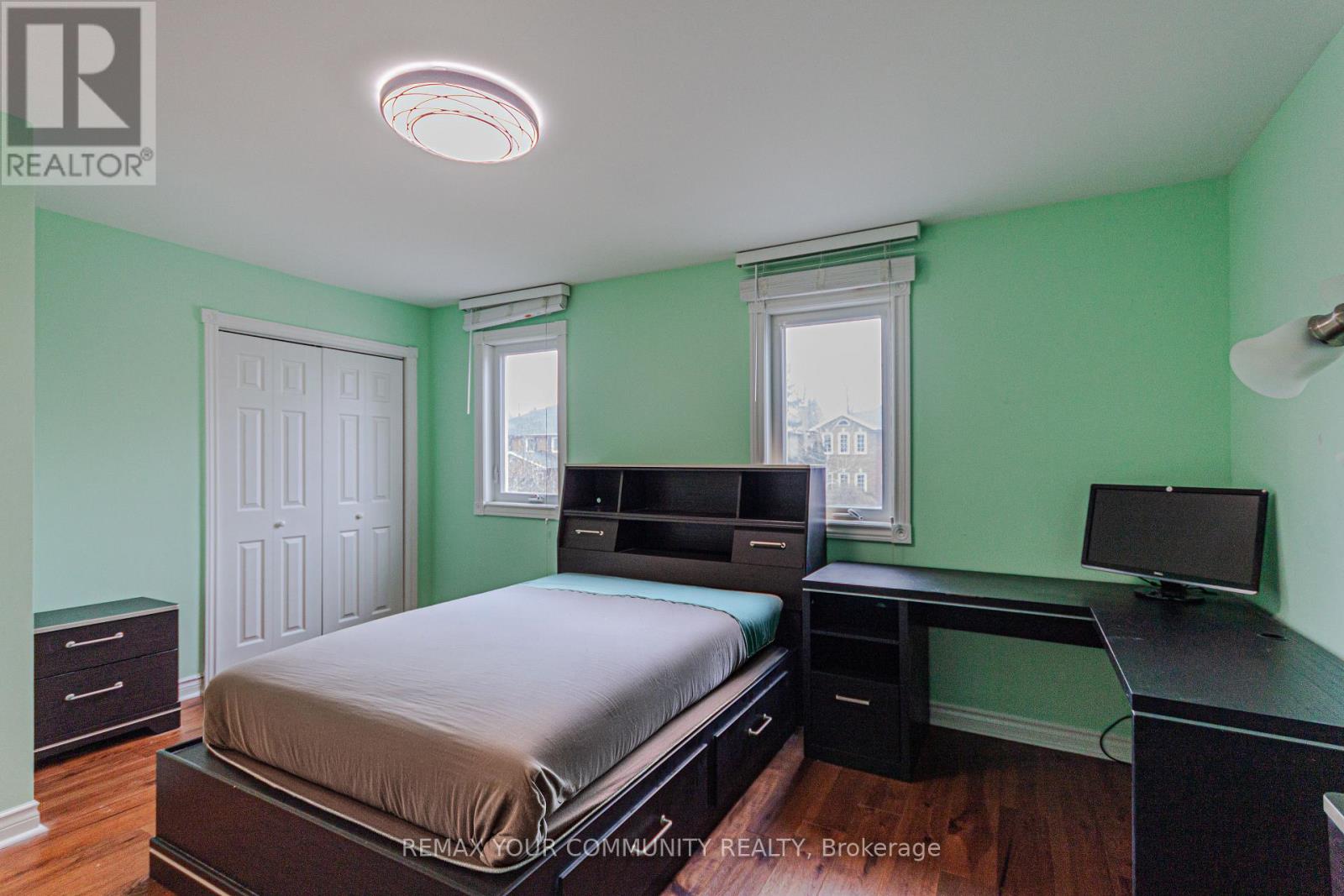 47 Elmsley Drive, Richmond Hill, Ontario  L4C 8N7 - Photo 8 - N12963268