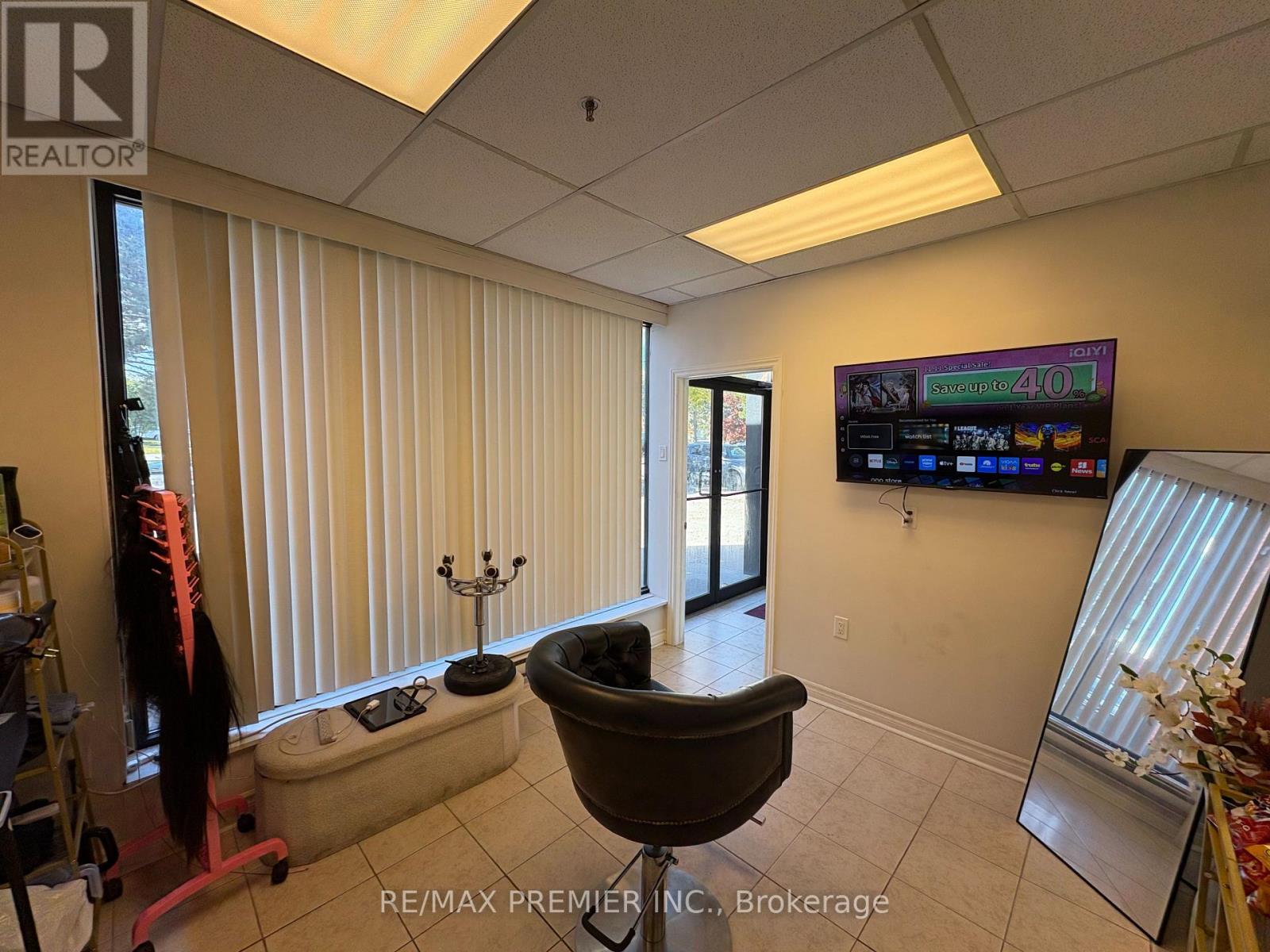 24 - 2150 Steeles Avenue W, Vaughan, Ontario  L4K 2Y7 - Photo 2 - N12963346