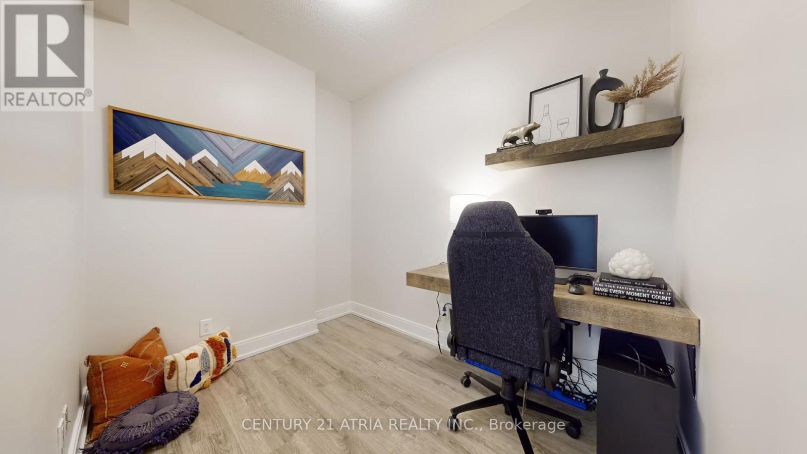 207 - 9600 Yonge Street, Richmond Hill (North Richvale), Ontario  L4C 0X3 - Photo 14 - N12963368