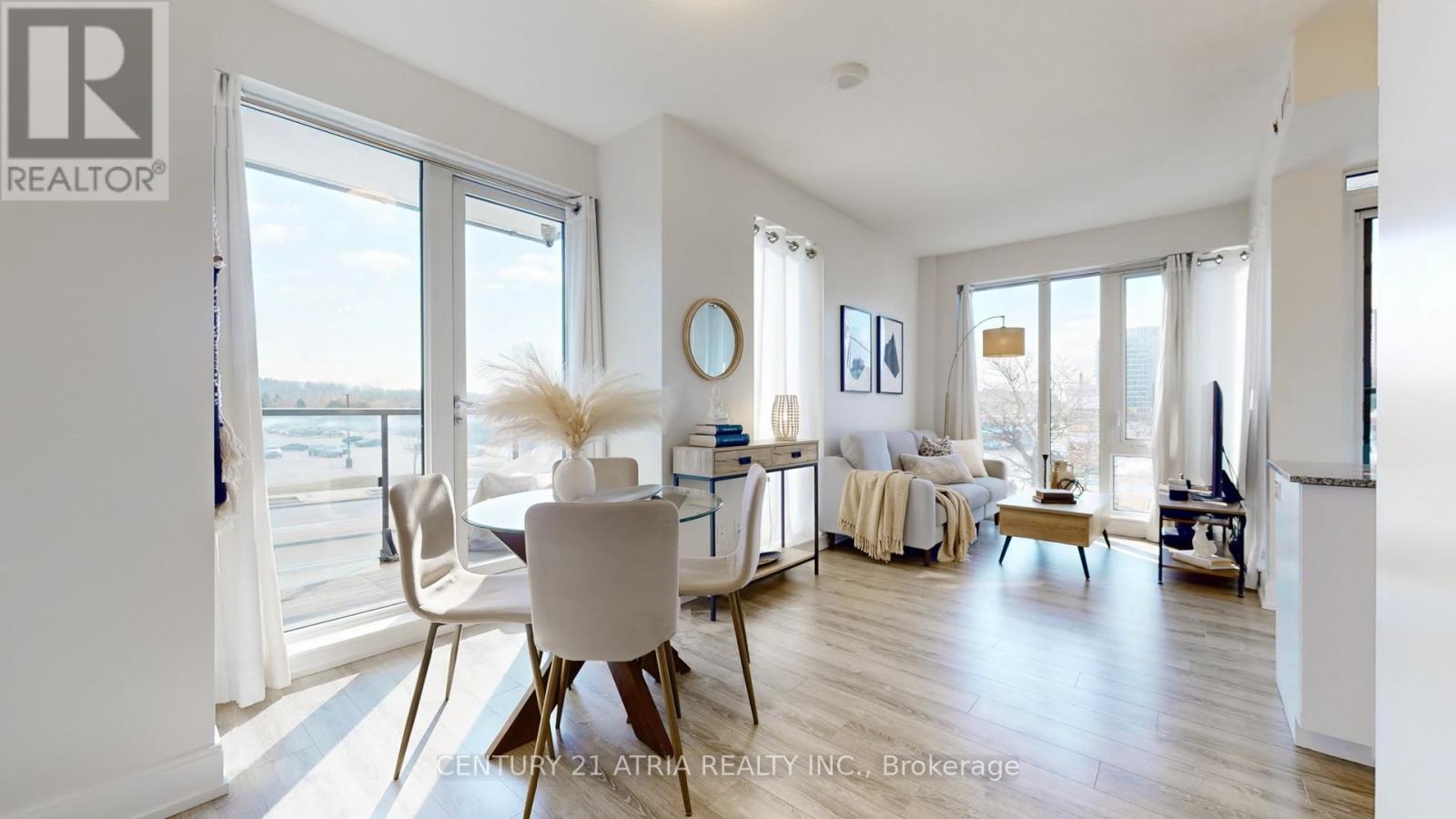 207 - 9600 Yonge Street, Richmond Hill (North Richvale), Ontario  L4C 0X3 - Photo 9 - N12963368