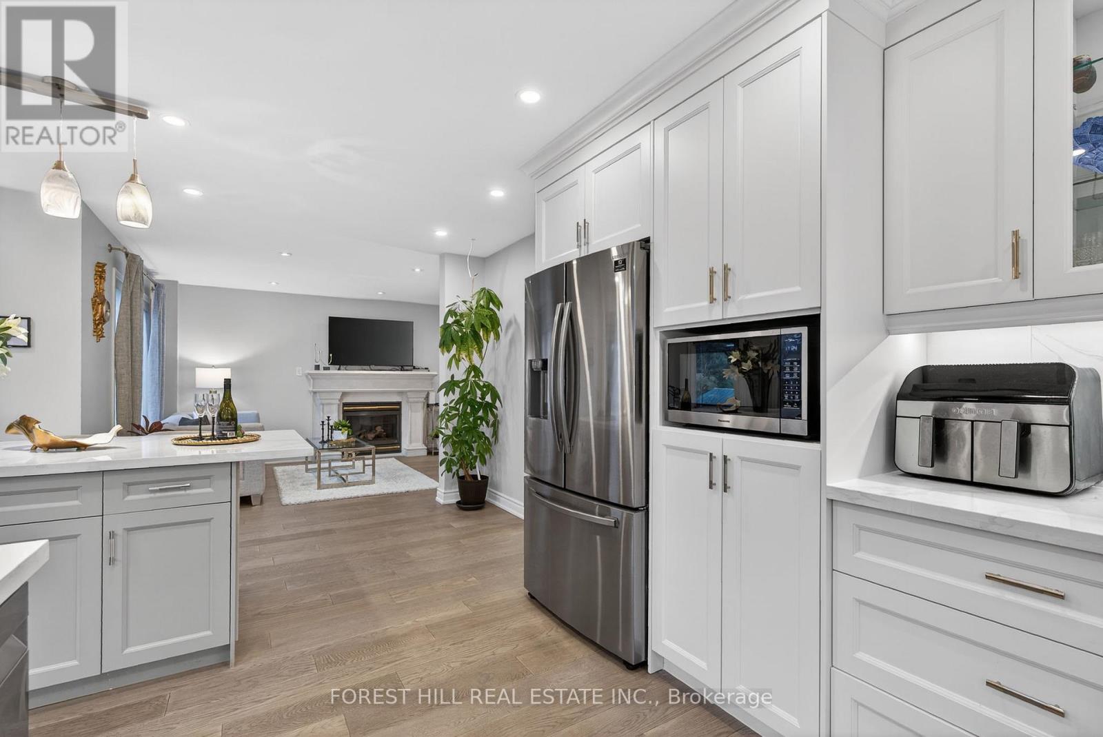 15 Toporowski Avenue, Richmond Hill, Ontario  L4S 2G8 - Photo 11 - N12963370