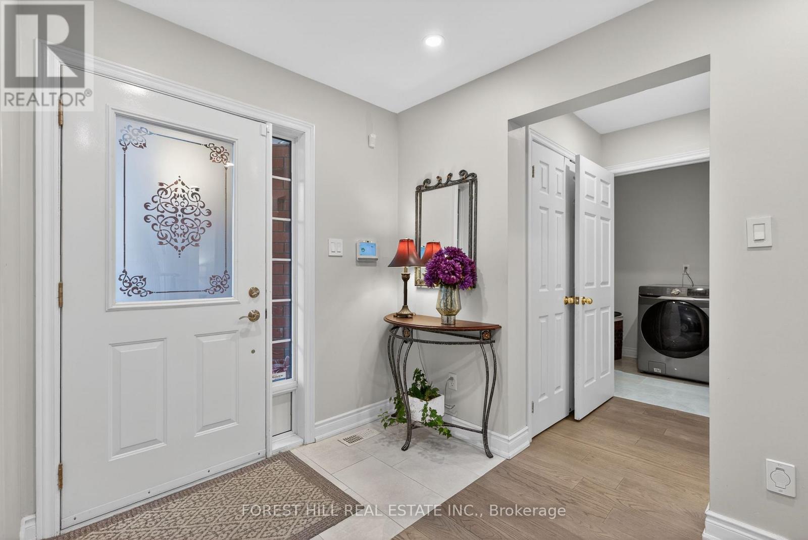 15 Toporowski Avenue, Richmond Hill, Ontario  L4S 2G8 - Photo 4 - N12963370