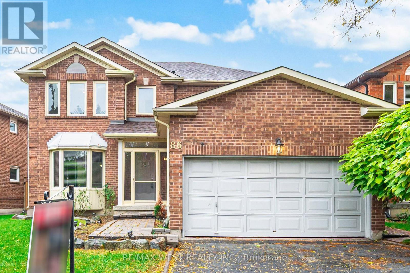 86 DINA ROAD, Vaughan, Ontario