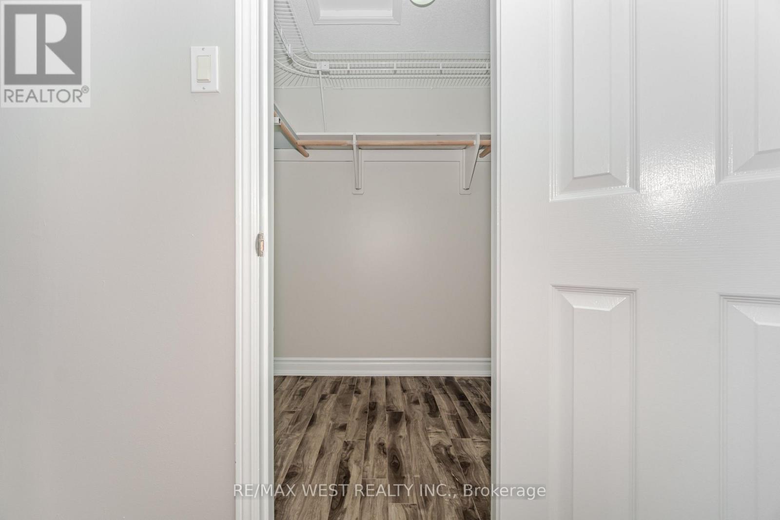 86 Dina Road, Vaughan, Ontario  L6A 1L7 - Photo 36 - N12963392