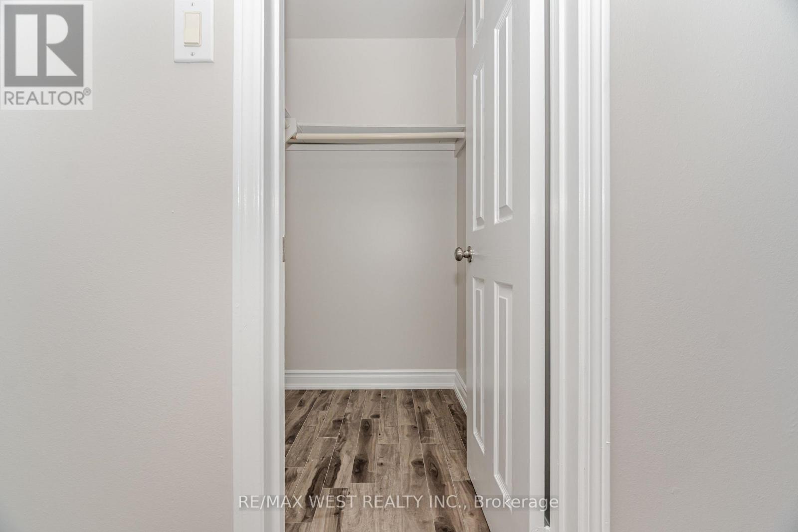 86 Dina Road, Vaughan, Ontario  L6A 1L7 - Photo 39 - N12963392