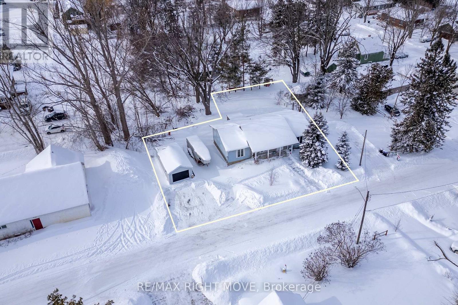 2776 Mary Street, Ramara (Brechin), Ontario  L0K 1B0 - Photo 31 - S12963198