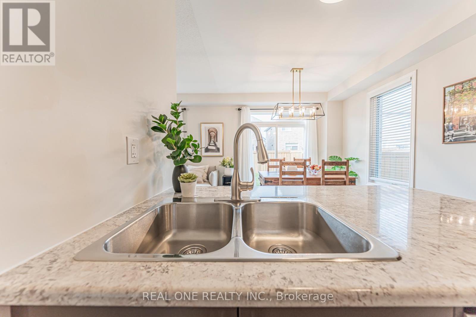 28 Kerr Street, Collingwood, Ontario  L9Y 4B6 - Photo 13 - S12963240