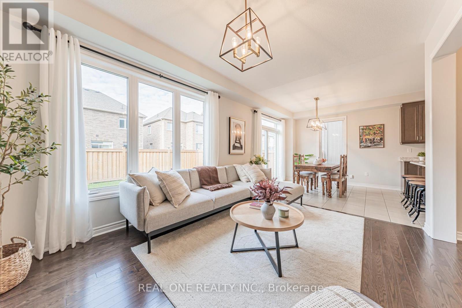 28 Kerr Street, Collingwood, Ontario  L9Y 4B6 - Photo 5 - S12963240