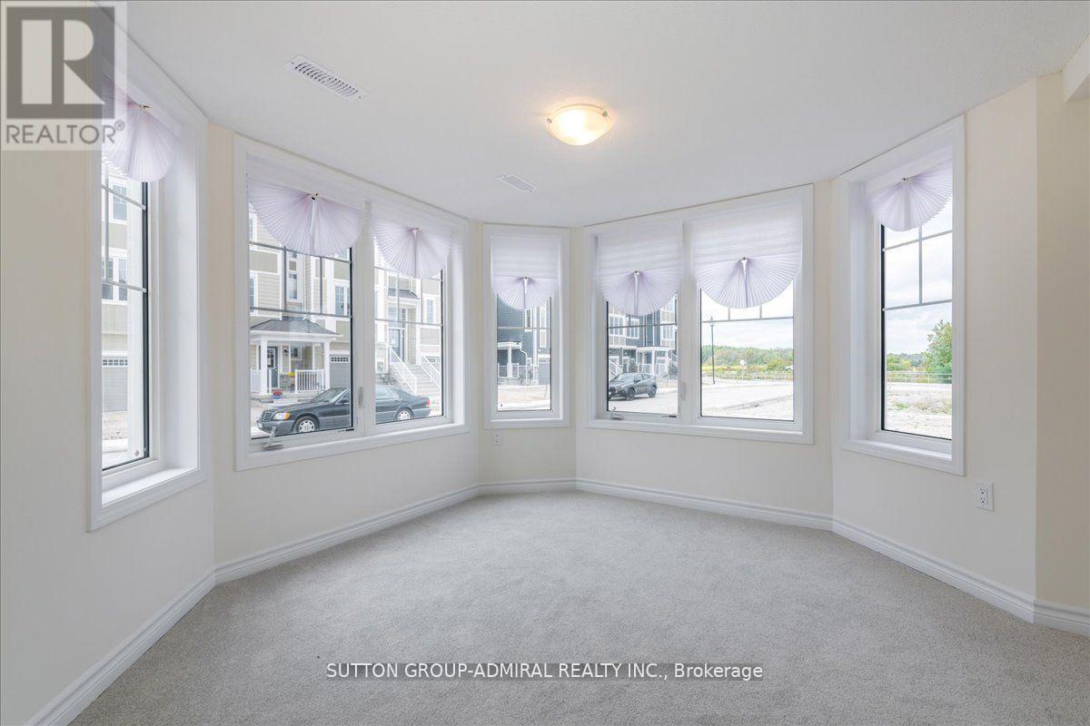 17 Lana Circle, Wasaga Beach, Ontario  L9Z 0L2 - Photo 6 - S12963246