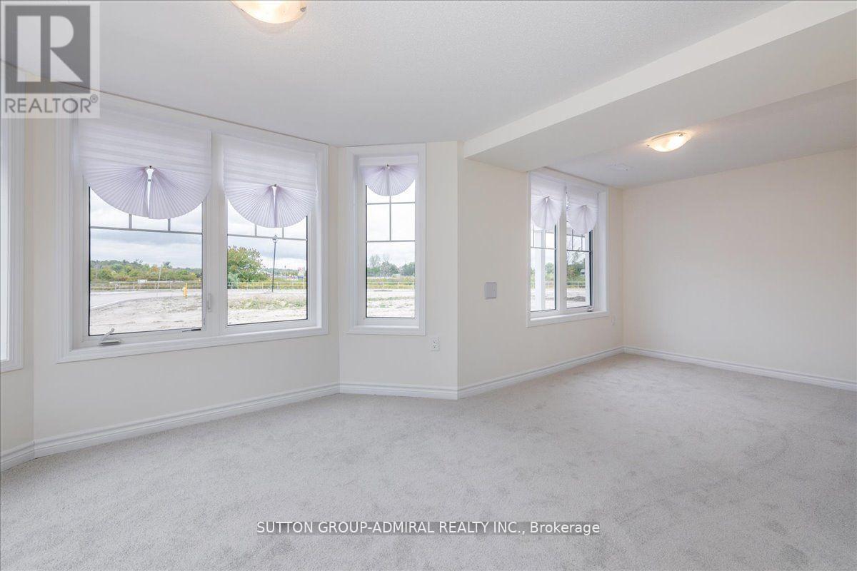 17 Lana Circle, Wasaga Beach, Ontario  L9Z 0L2 - Photo 9 - S12963246