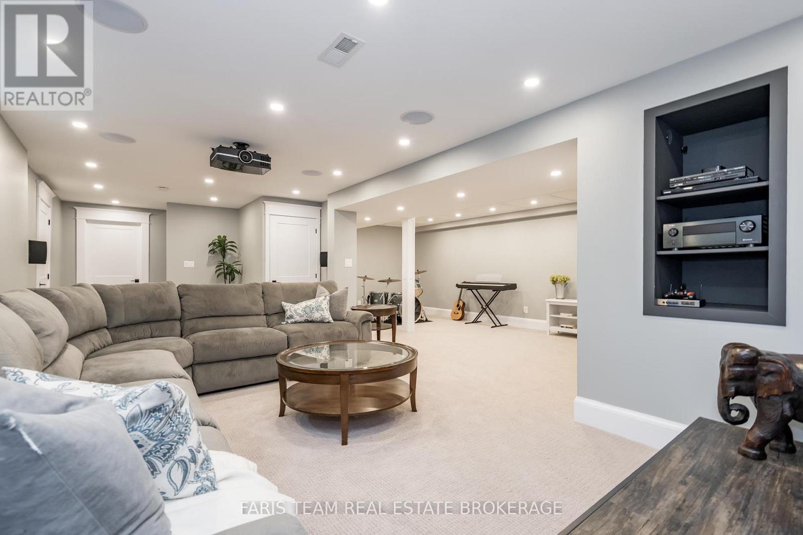 8 Malta Crescent, Springwater, Ontario  L9X 0P2 - Photo 37 - S12963314