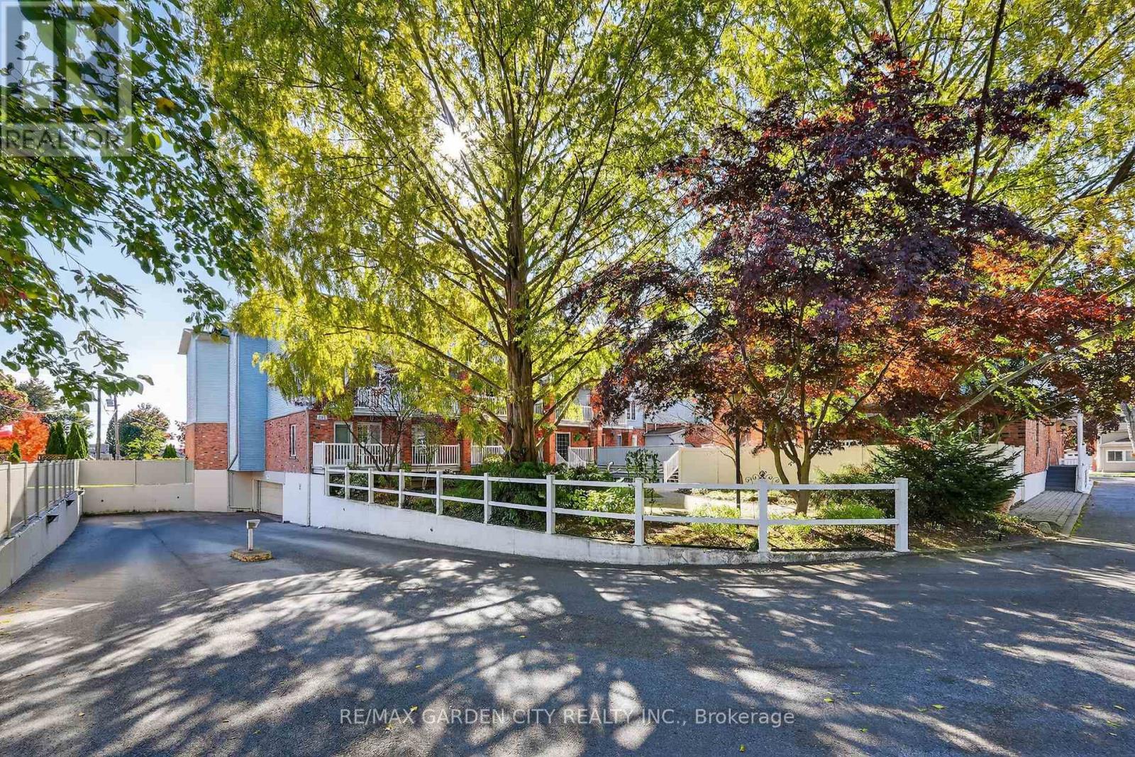 201 - 70 Main Street, St. Catharines, Ontario  L2N 4T9 - Photo 32 - X12963152