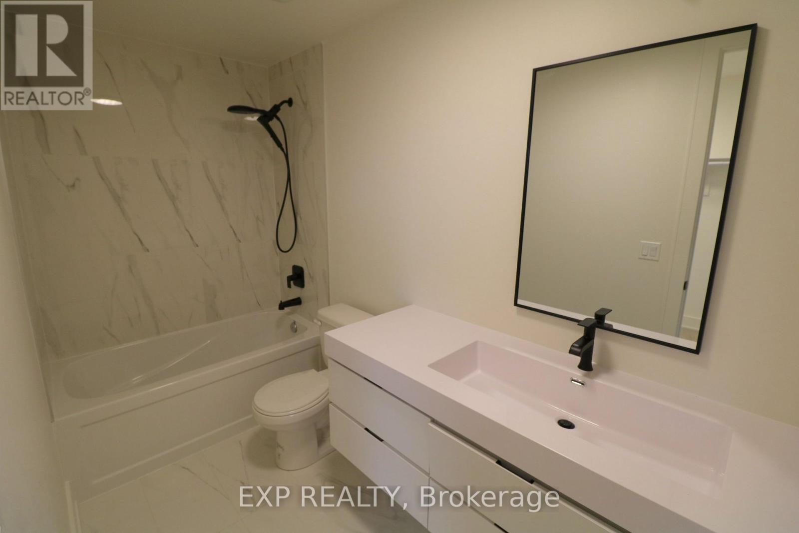 94 - 3 Abbot Street, St. Catharines, Ontario  L2P 2G3 - Photo 15 - X12963168