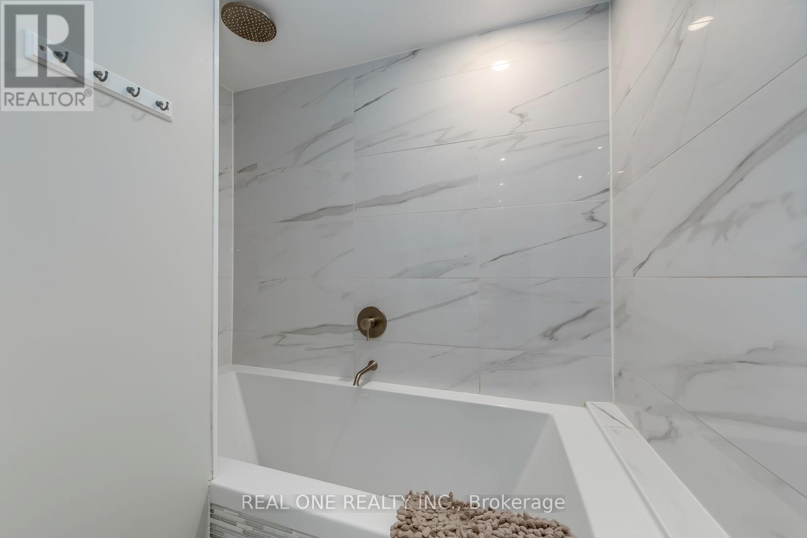 179 Shanley Terrace, Oakville, Ontario  L6K 2H7 - Photo 35 - W12963186