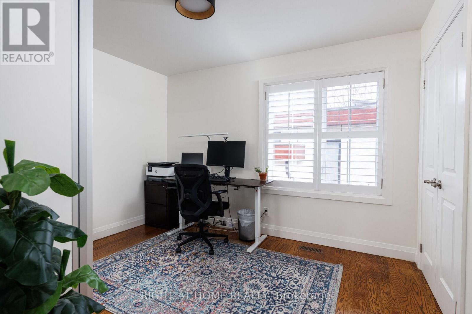 3 Dunning Crescent, Toronto, Ontario  M8W 4S7 - Photo 15 - W12963194