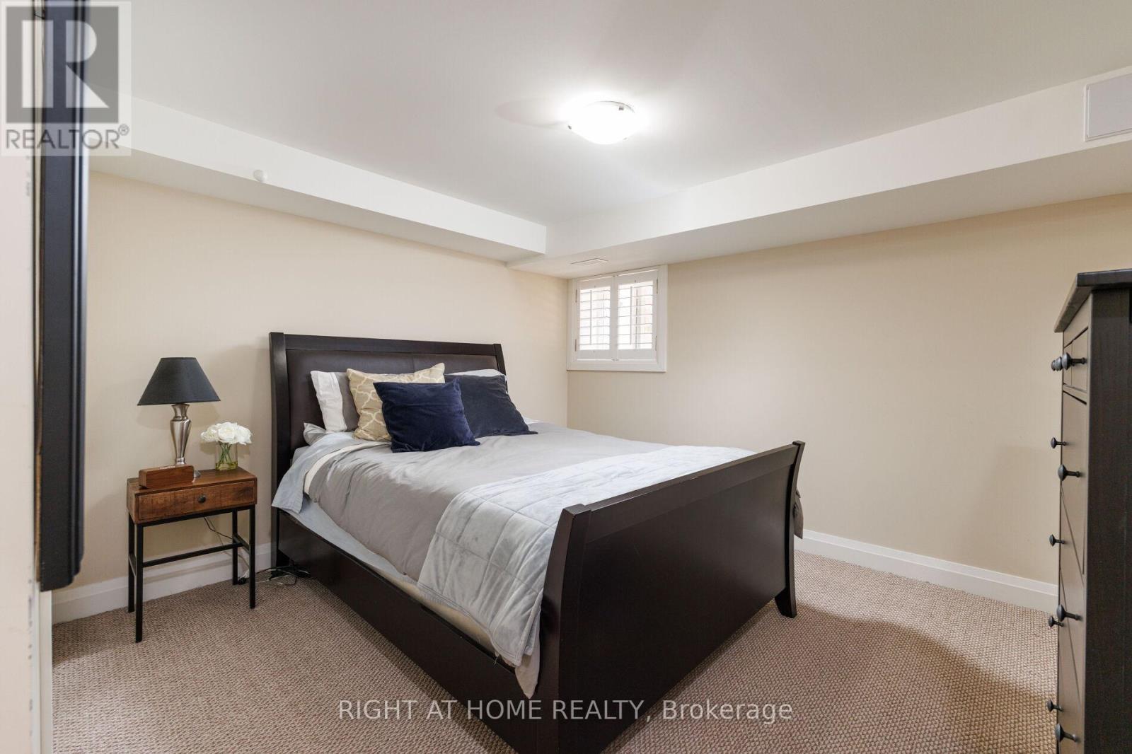 3 Dunning Crescent, Toronto, Ontario  M8W 4S7 - Photo 19 - W12963194