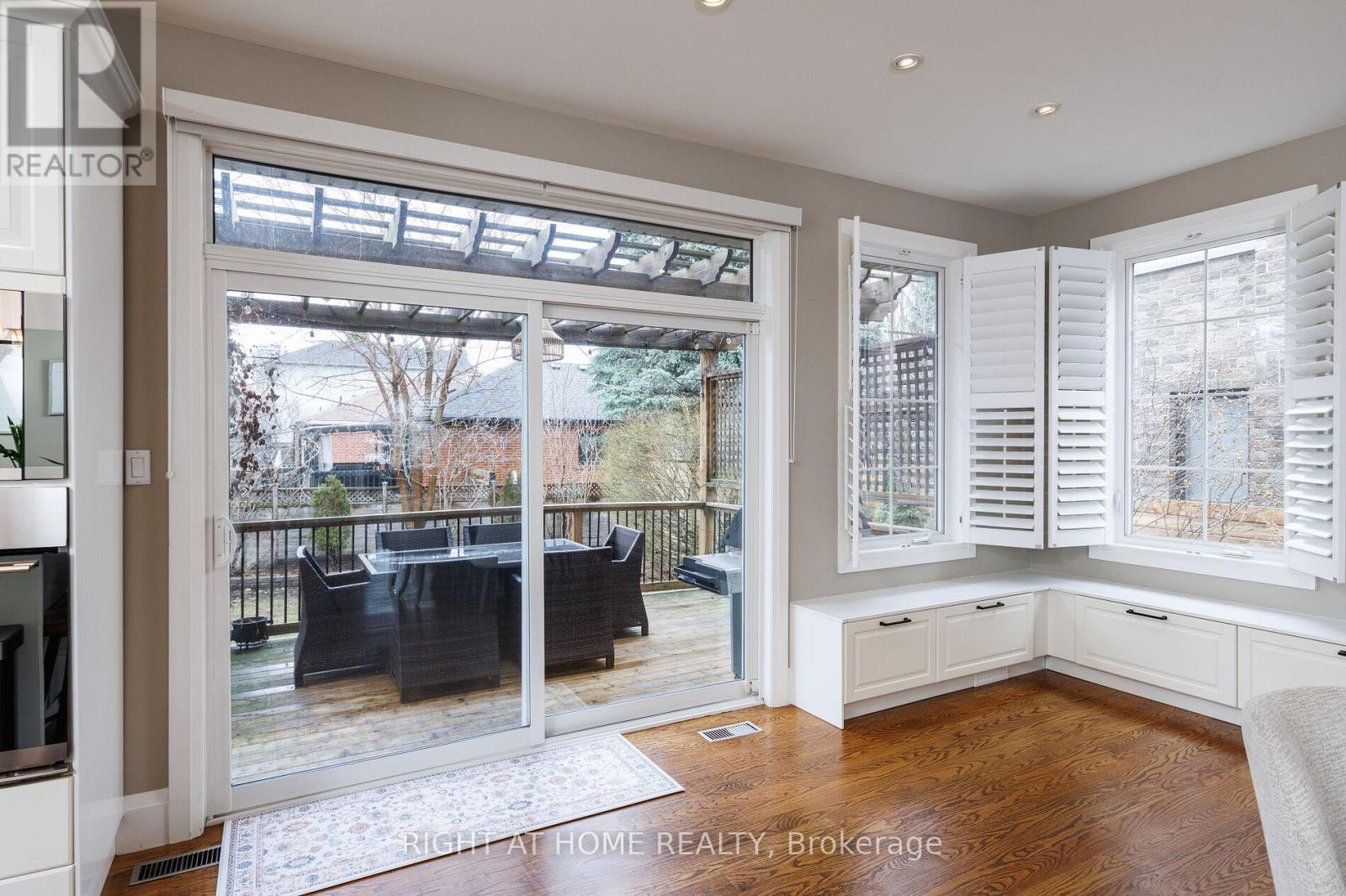 3 Dunning Crescent, Toronto, Ontario  M8W 4S7 - Photo 23 - W12963194