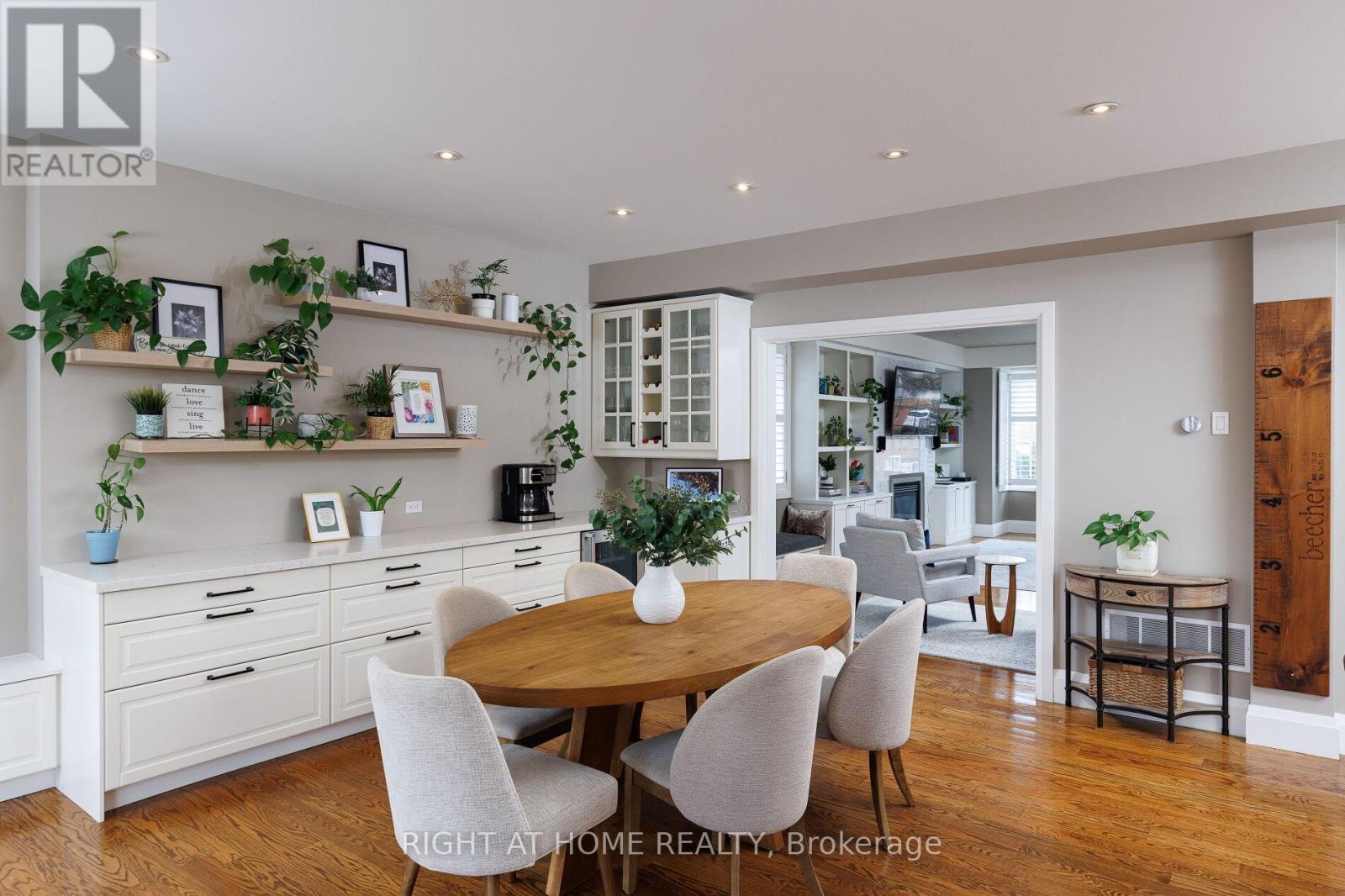 3 Dunning Crescent, Toronto, Ontario  M8W 4S7 - Photo 24 - W12963194