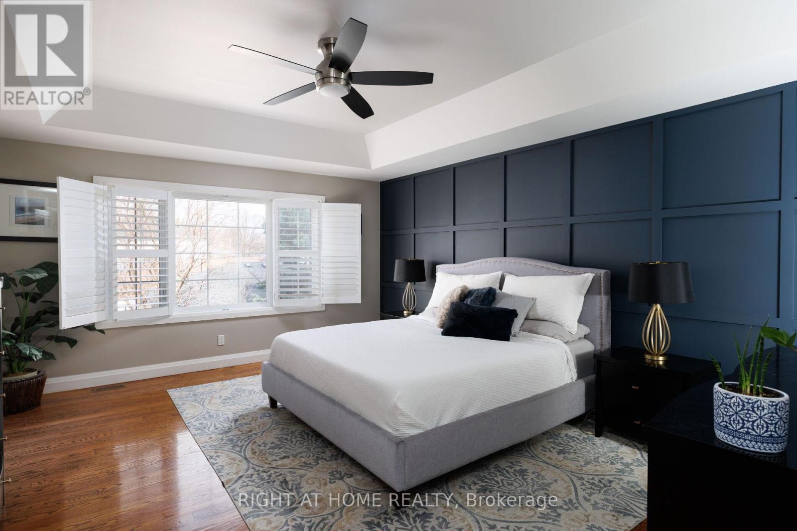 3 Dunning Crescent, Toronto, Ontario  M8W 4S7 - Photo 7 - W12963194