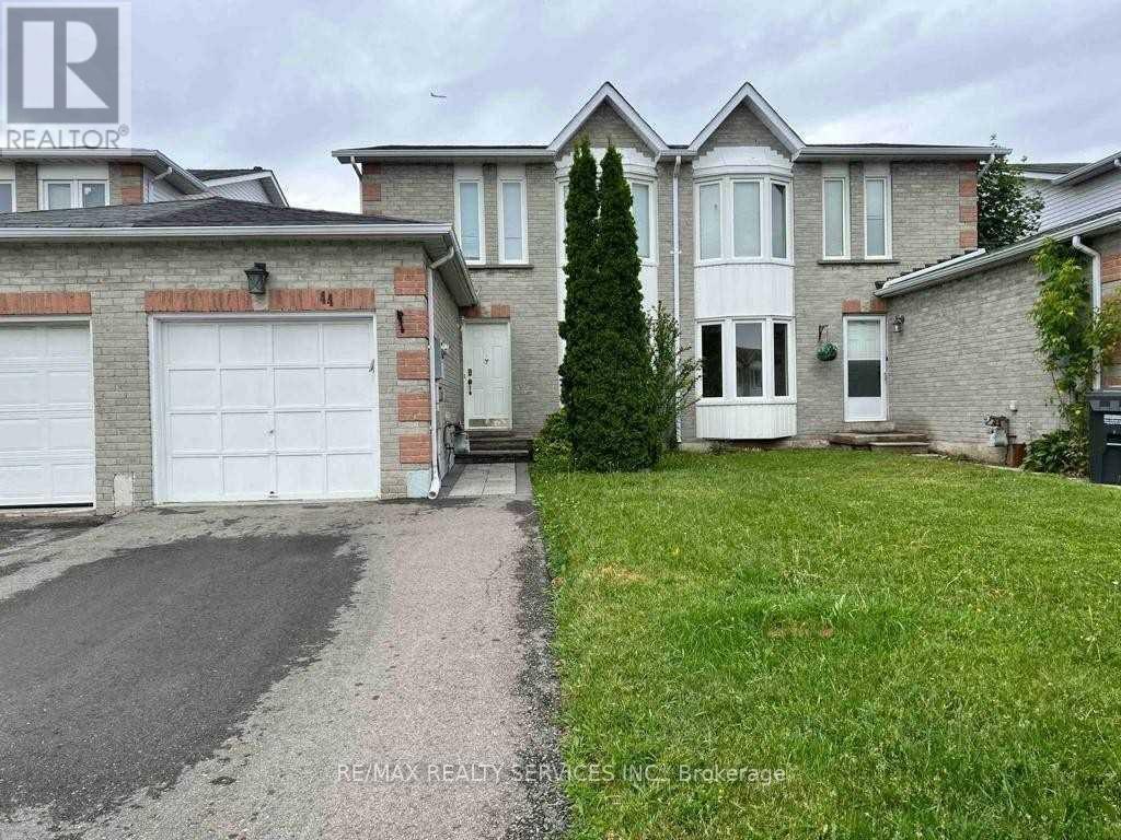 44 ELMSTEAD COURT, Brampton, Ontario