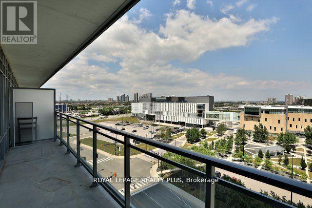 812 - 360 Square One Drive, Mississauga, Ontario  L5B 0G7 - Photo 5 - W12963278