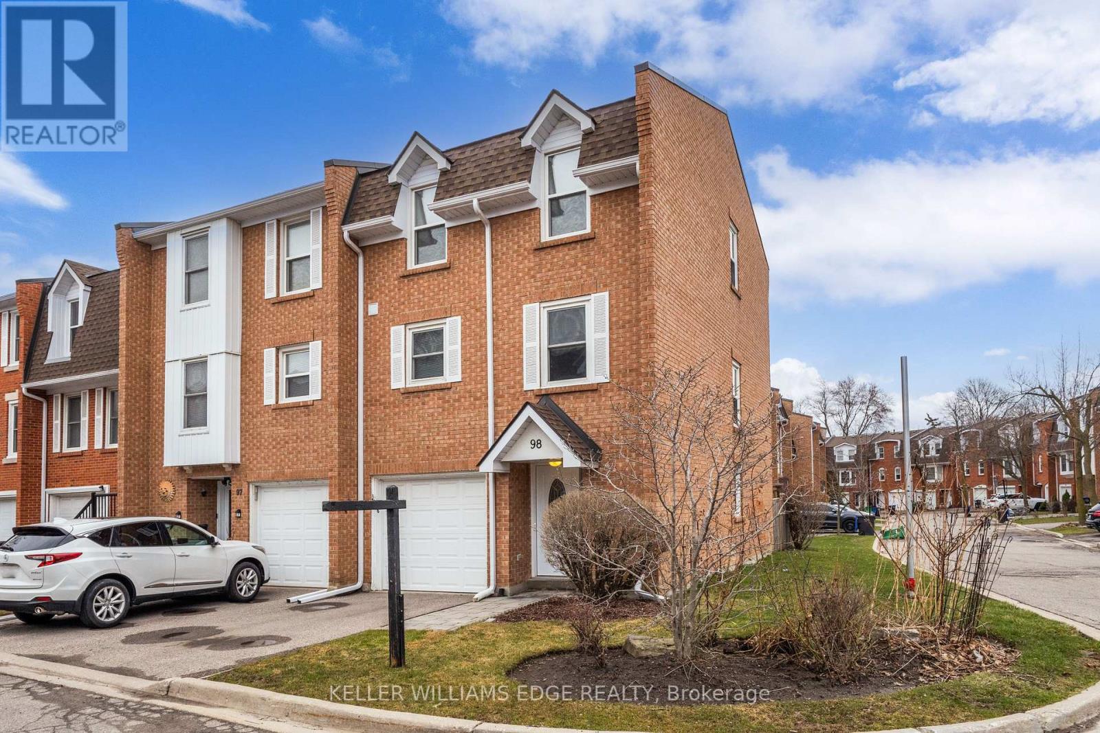 #98 - 333 Meadows Boulevard, Mississauga, Ontario  L4Z 1G9 - Photo 2 - W12963288