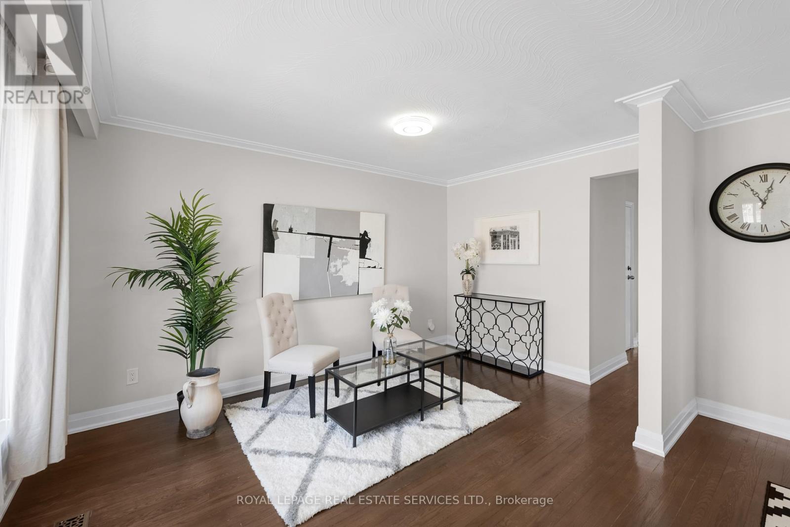 1038 Alexandra Avenue, Mississauga, Ontario  L5E 1Z8 - Photo 12 - W12963336