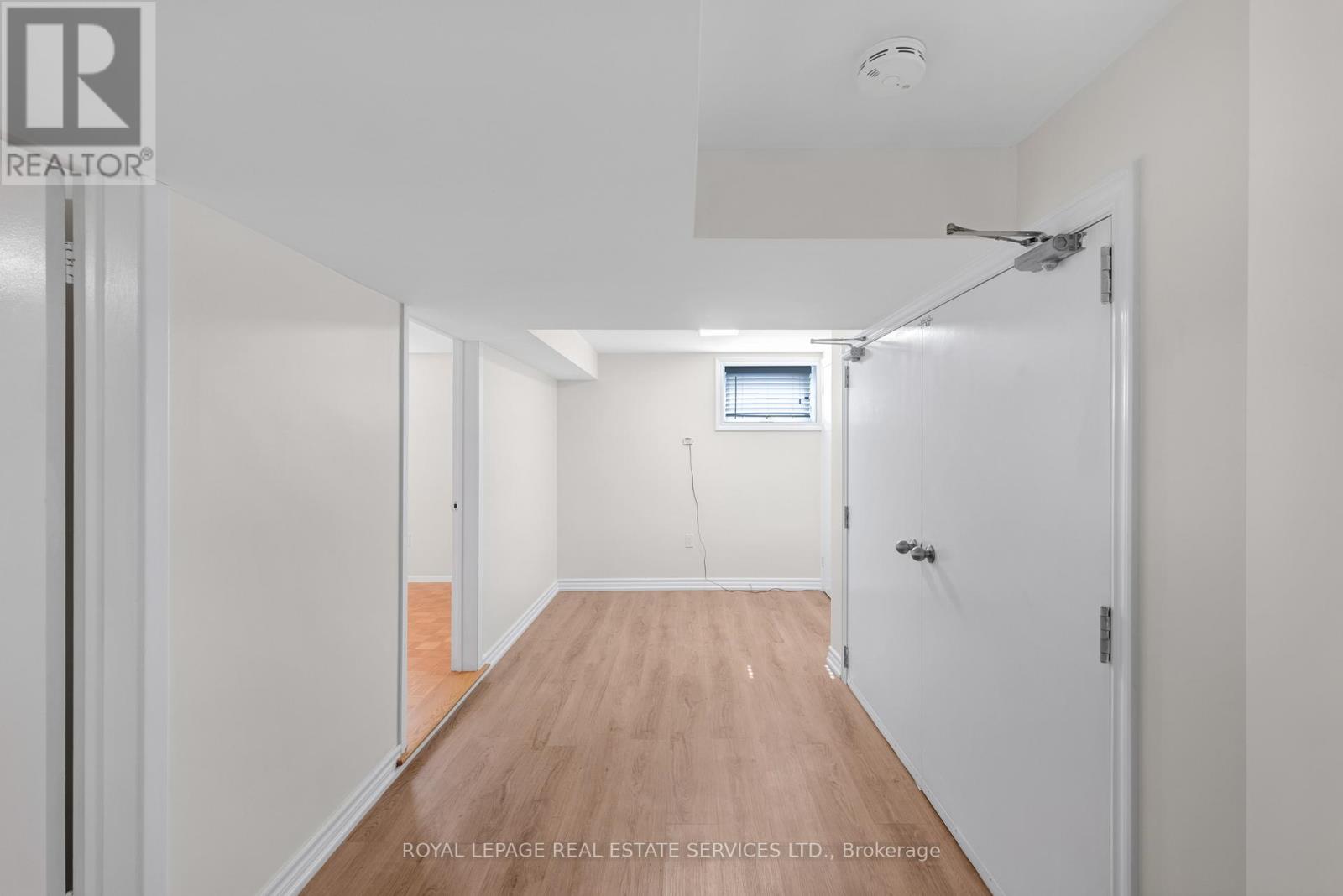 1038 Alexandra Avenue, Mississauga, Ontario  L5E 1Z8 - Photo 41 - W12963336