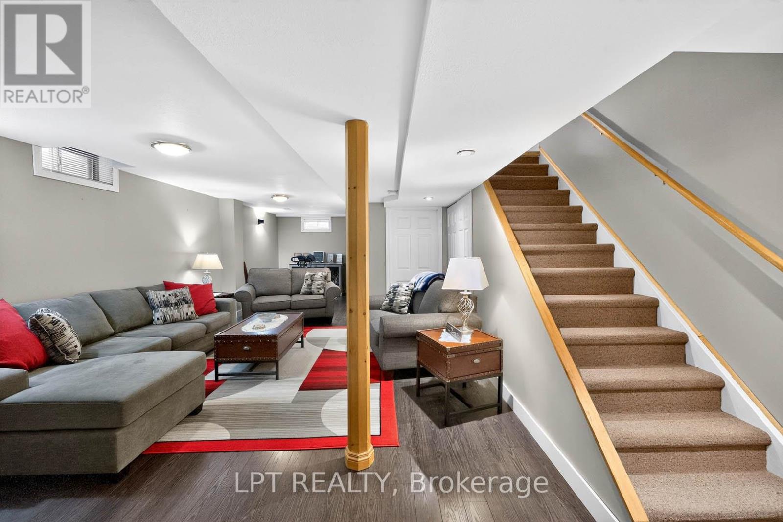 3753 Densbury Drive, Mississauga, Ontario  L5N 6Z2 - Photo 25 - W12963364