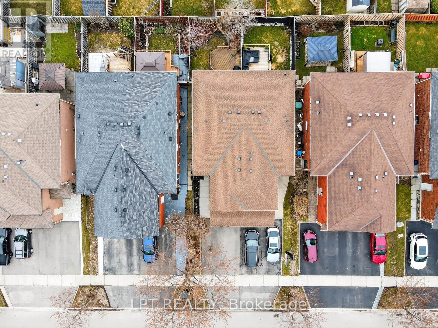 3753 Densbury Drive, Mississauga, Ontario  L5N 6Z2 - Photo 42 - W12963364