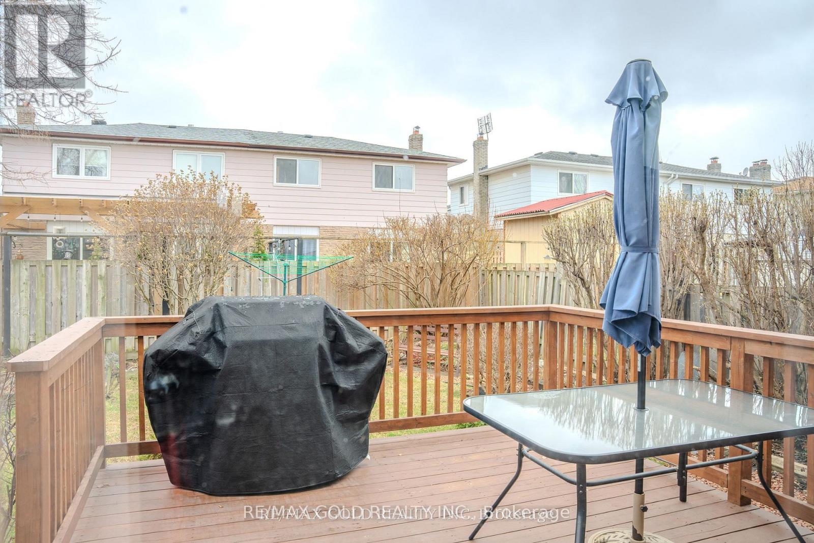 80 Ivybridge Drive, Brampton, Ontario  L6V 2X3 - Photo 35 - W12963382