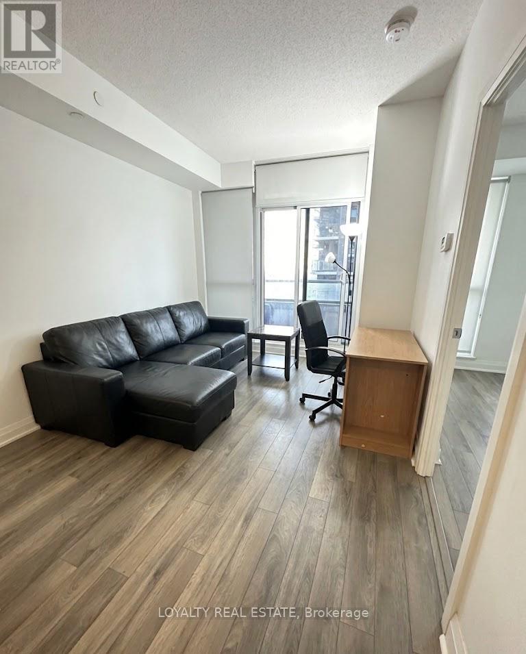 901 - 17 Zorra Street, Toronto, Ontario  M8Z 4Z6 - Photo 6 - W12963412