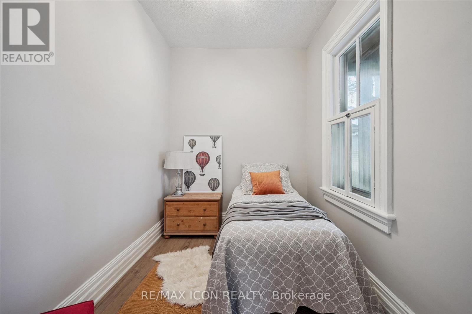 56 Walnut Street, Brant, Ontario  N3L 2J3 - Photo 14 - X12963188