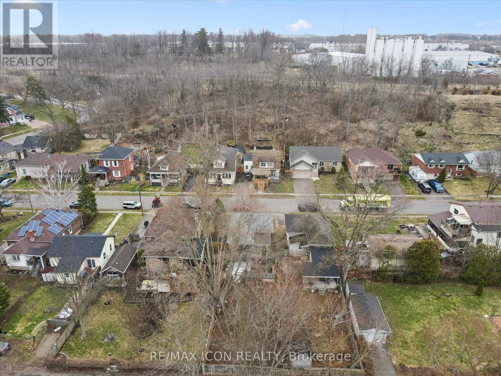 56 Walnut Street, Brant, Ontario  N3L 2J3 - Photo 27 - X12963188