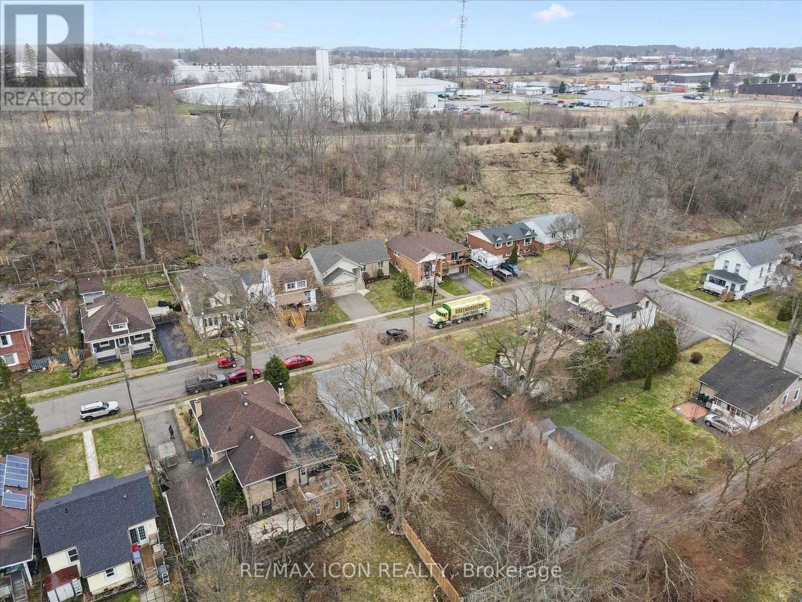 56 Walnut Street, Brant, Ontario  N3L 2J3 - Photo 28 - X12963188