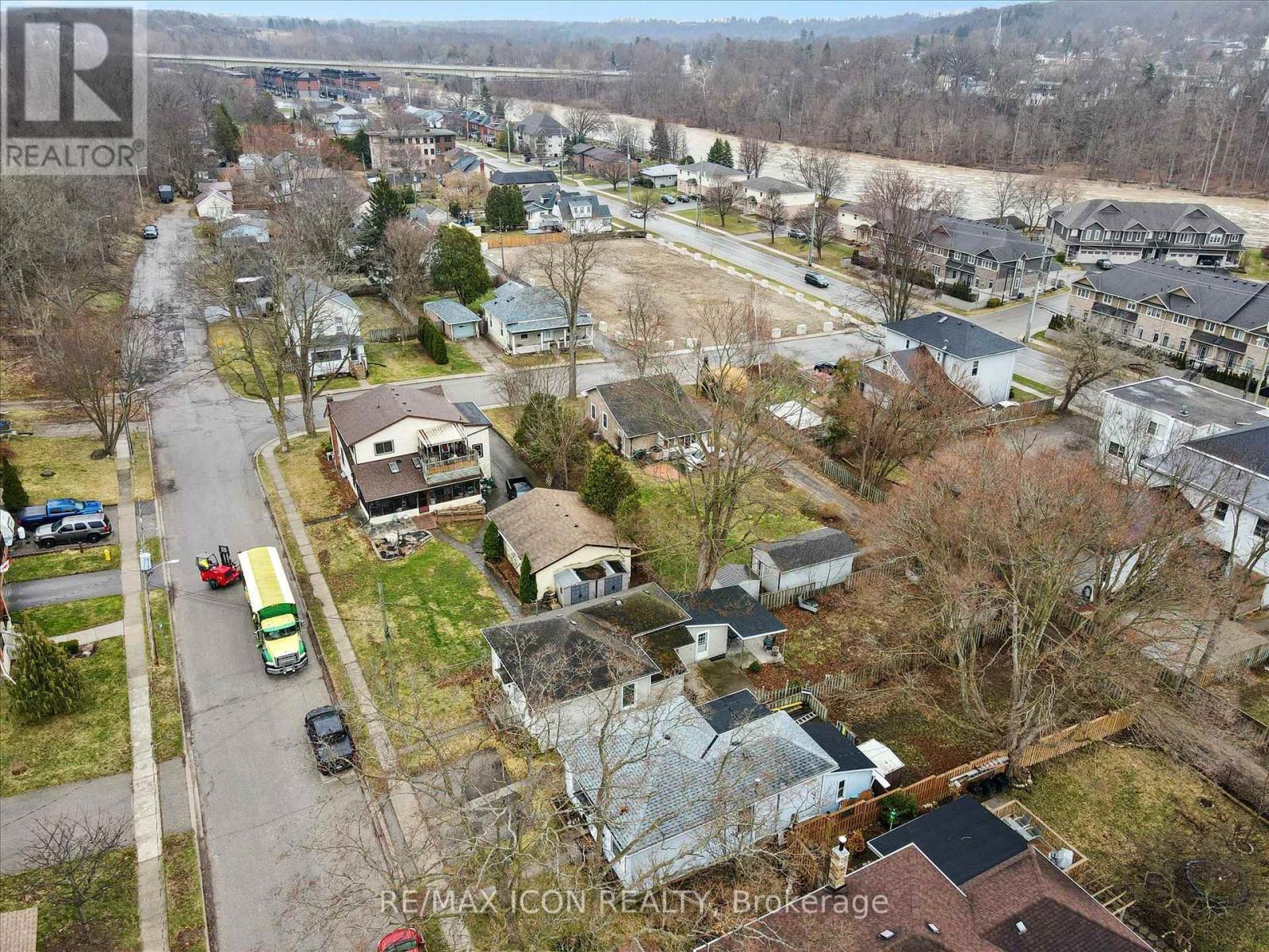 56 Walnut Street, Brant, Ontario  N3L 2J3 - Photo 29 - X12963188