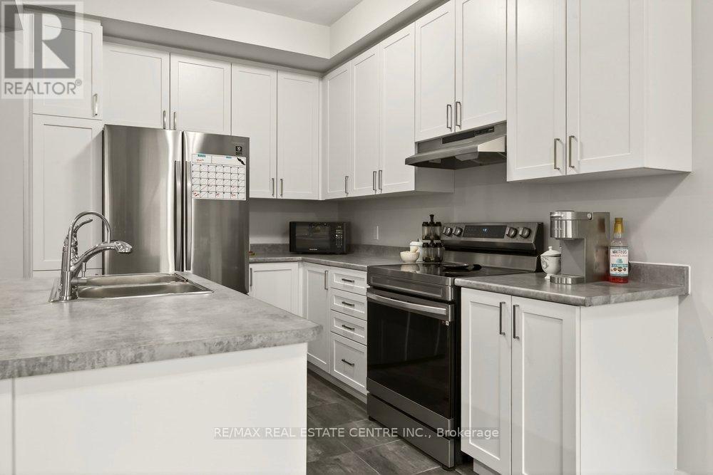 538 Grey Street, Brantford, Ontario  N3S 4X4 - Photo 12 - X12963202