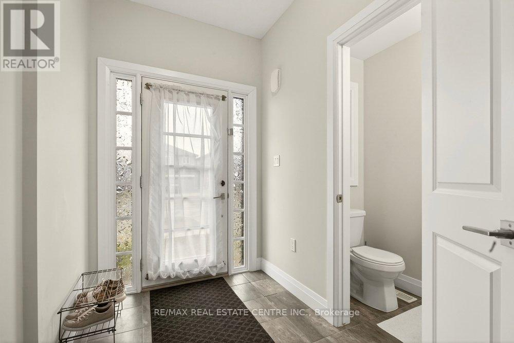 538 Grey Street, Brantford, Ontario  N3S 4X4 - Photo 4 - X12963202