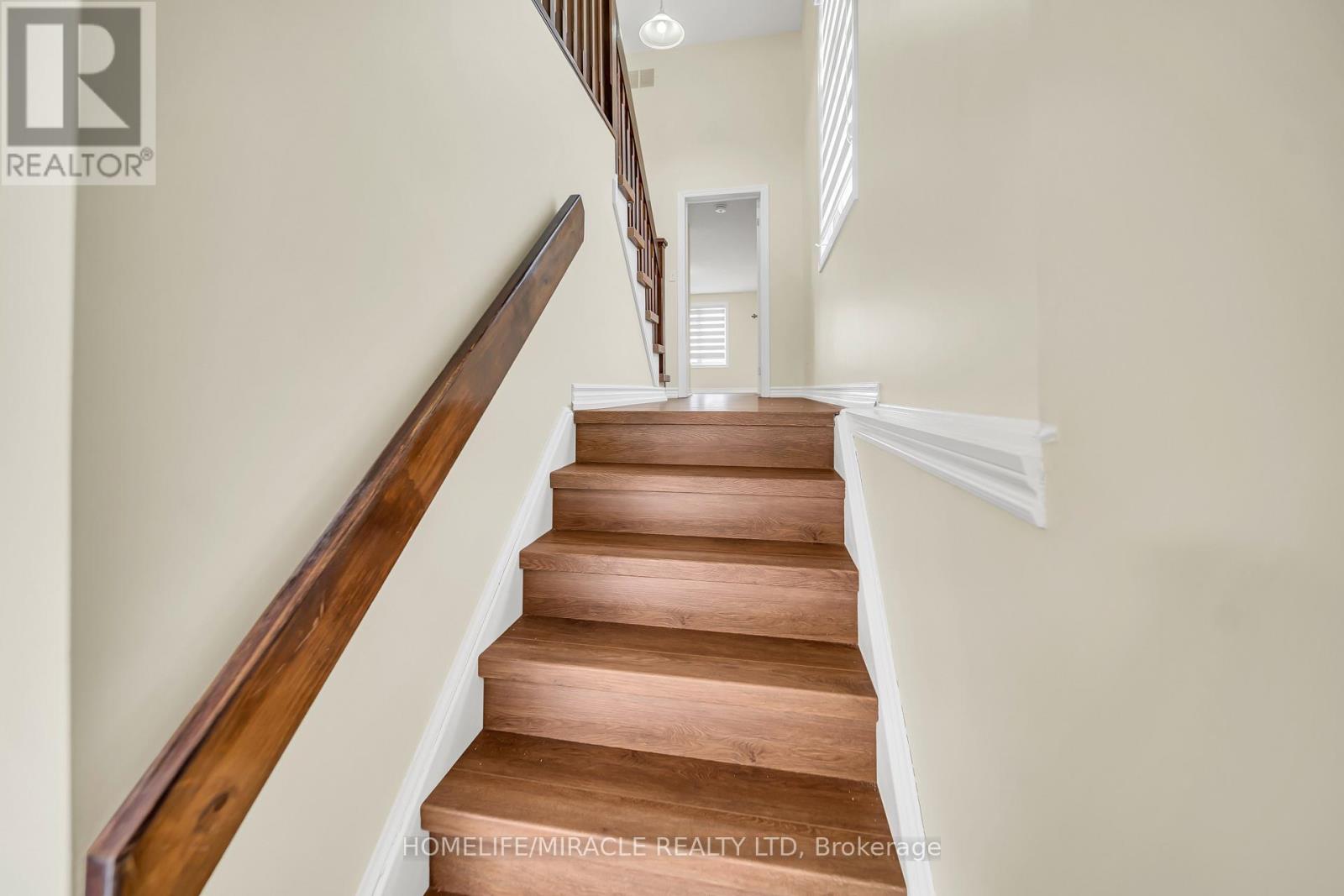 51 Seabrook Drive, Kitchener, Ontario  N2R 1Y1 - Photo 18 - X12963302