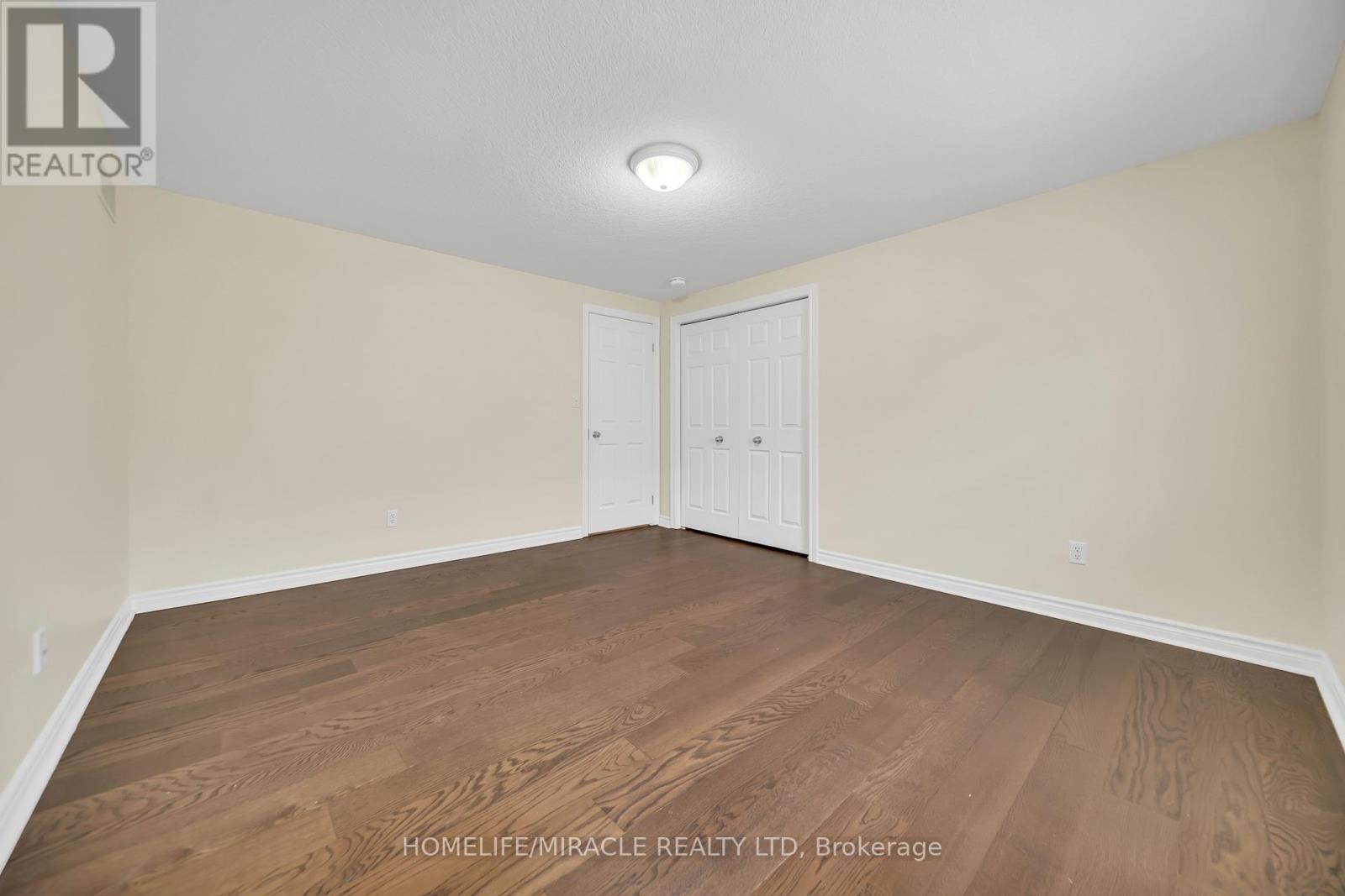 51 Seabrook Drive, Kitchener, Ontario  N2R 1Y1 - Photo 24 - X12963302