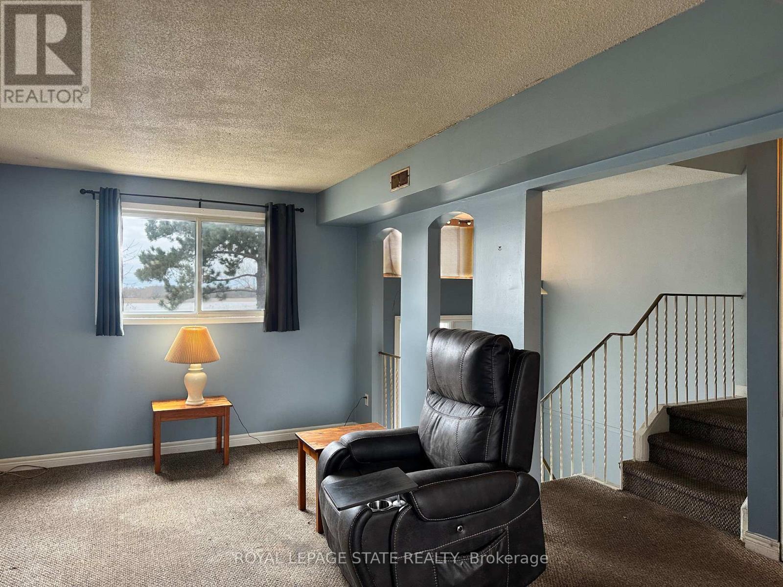 101 Main Street W, Haldimand, Ontario  N1A 3C8 - Photo 11 - X12963332