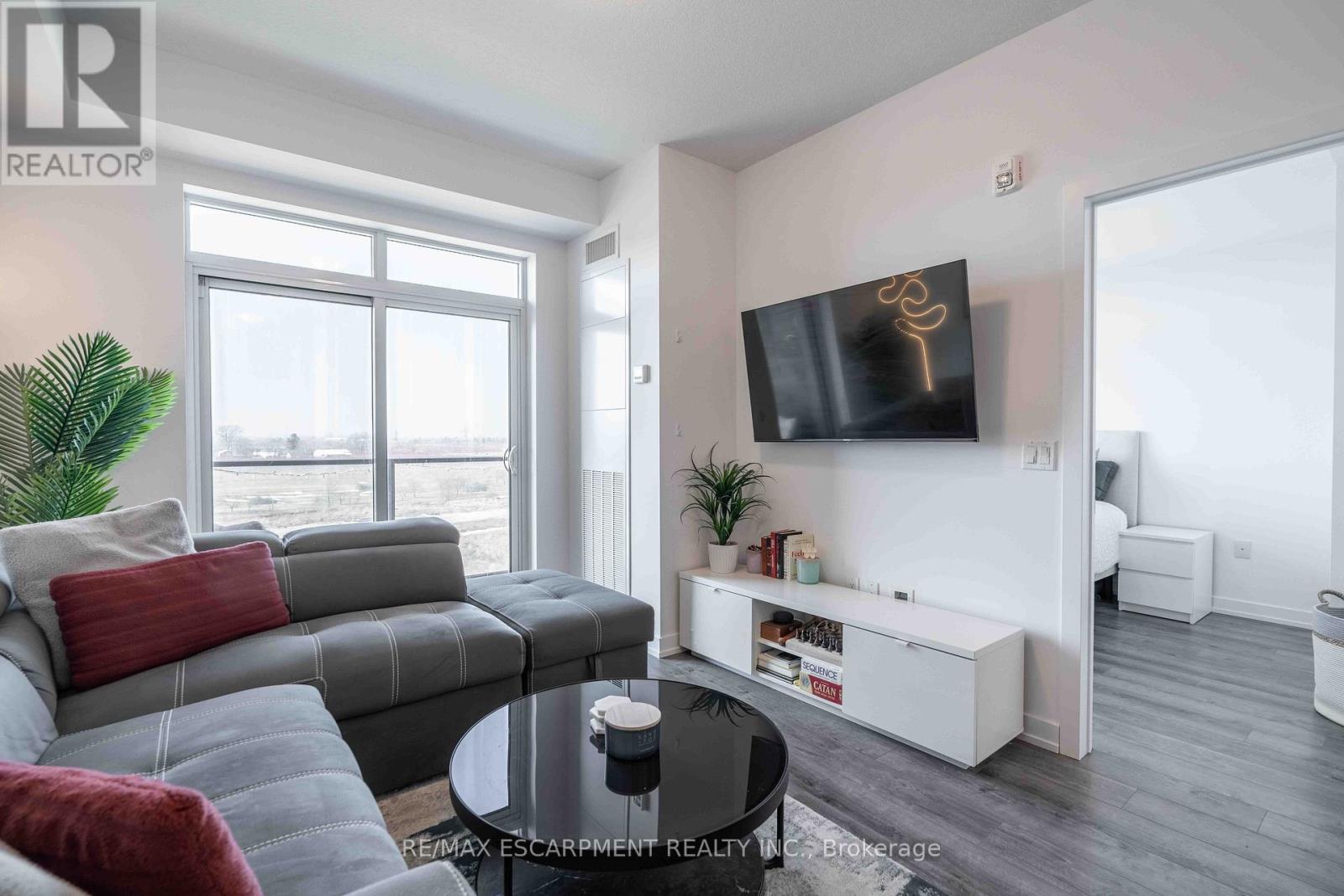 541 - 5055 Greenlane Road, Lincoln, Ontario  L3J 2J3 - Photo 10 - X12963334