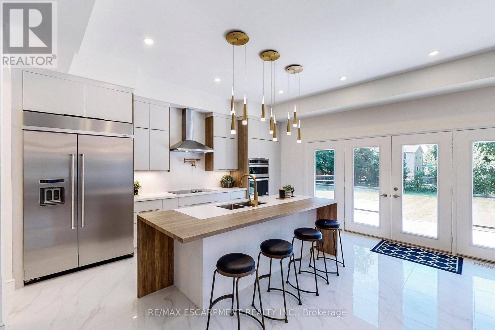 49 Roselawn Avenue, Hamilton, Ontario  L9G 2H9 - Photo 6 - X12963398