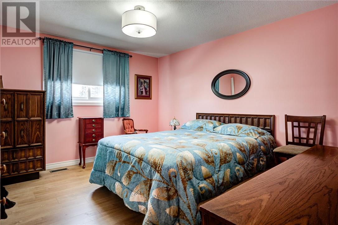 77 Third Avenue, Lively, Ontario  P3Y 1M2 - Photo 8 - 2126993