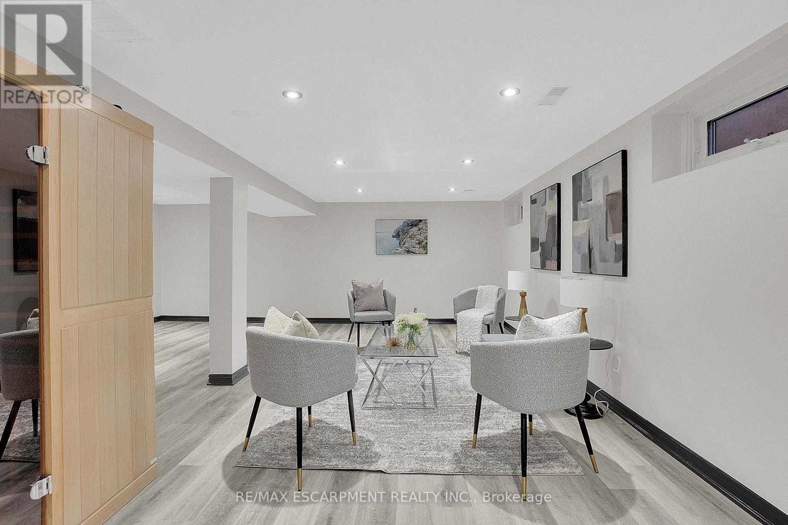 1915 Delaney Drive, Mississauga, Ontario  L5J 3L1 - Photo 33 - W12957348