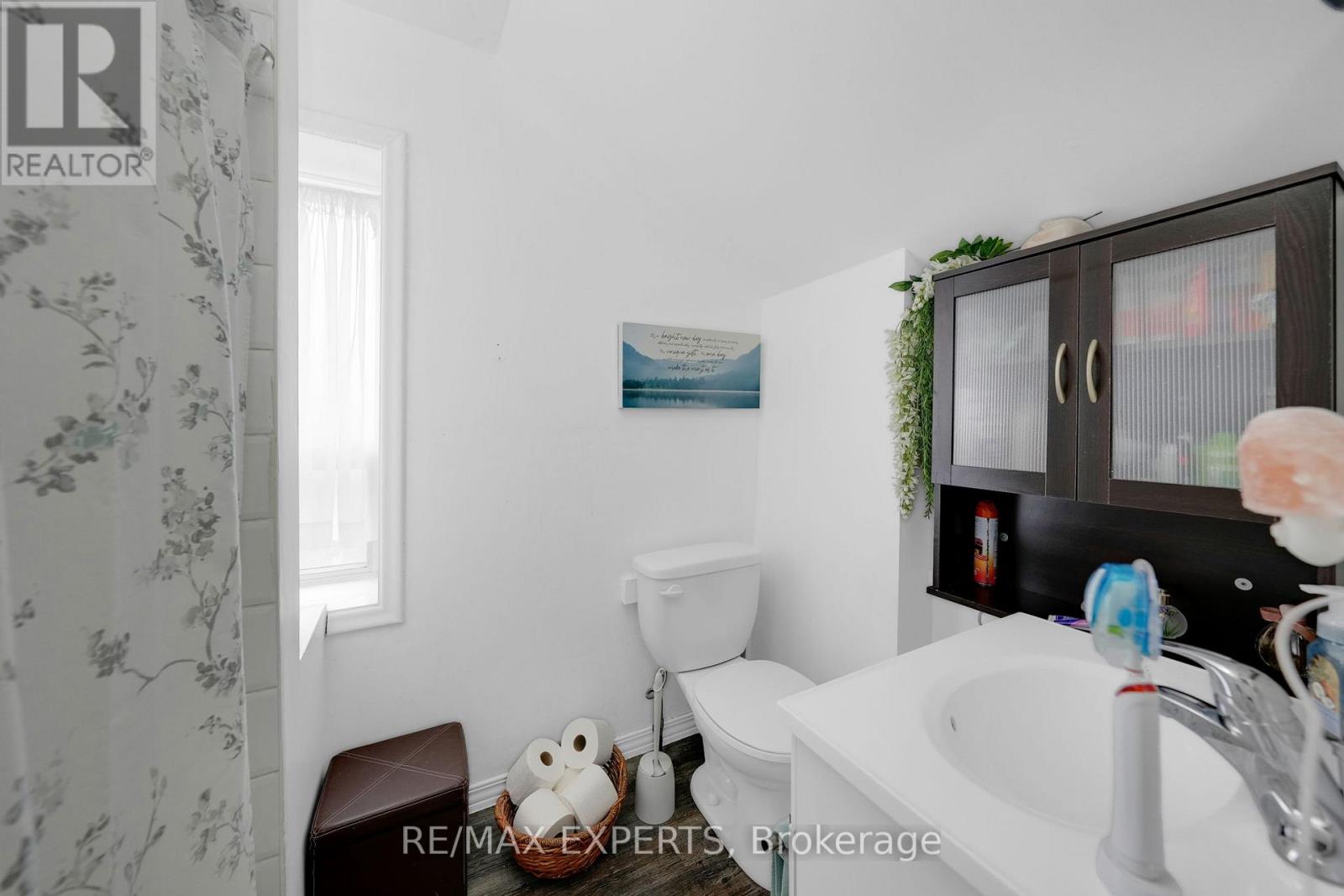 38 Wellington Street, Orangeville, Ontario  L9W 2L5 - Photo 14 - W12959046