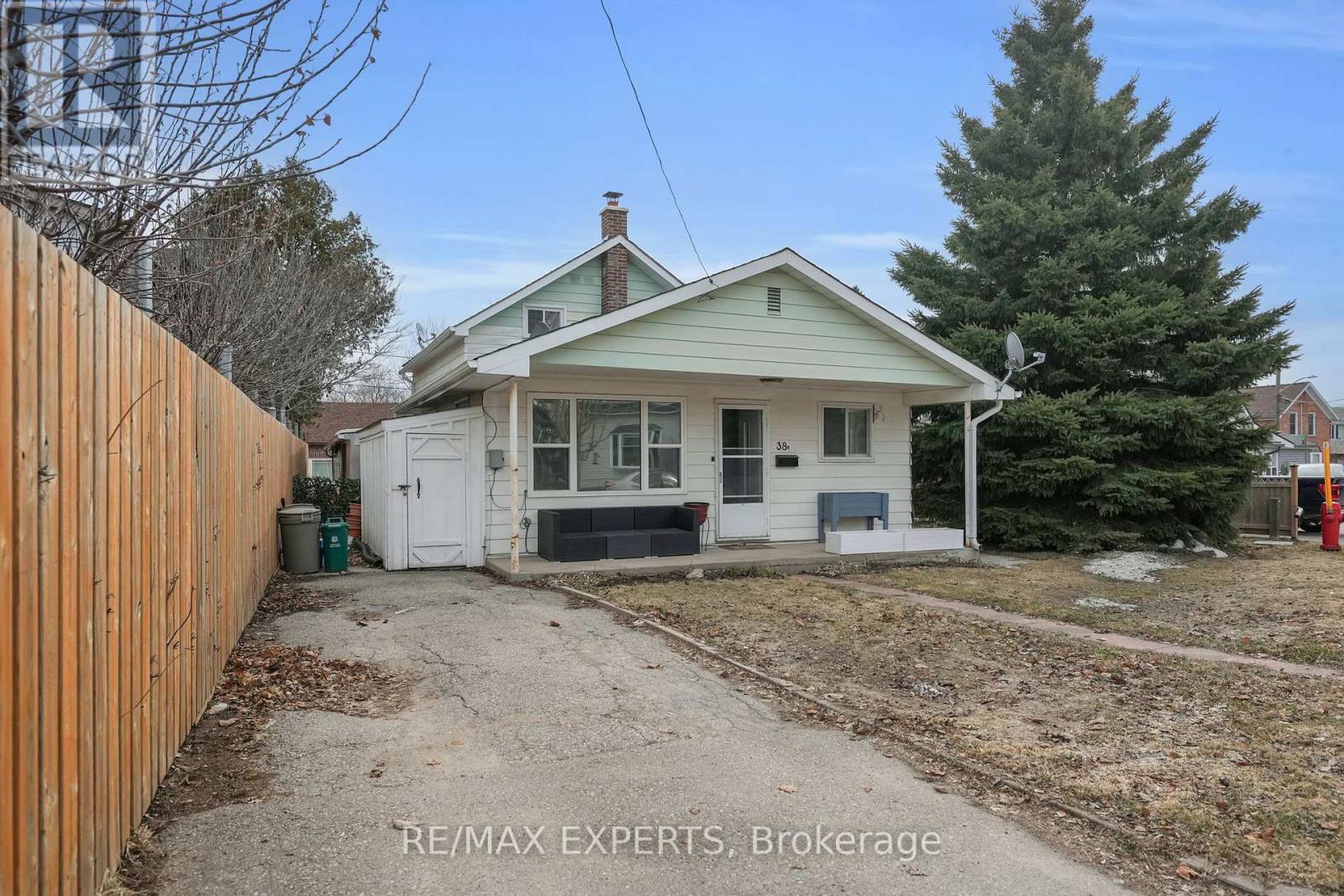 38 Wellington Street, Orangeville, Ontario  L9W 2L5 - Photo 16 - W12959046