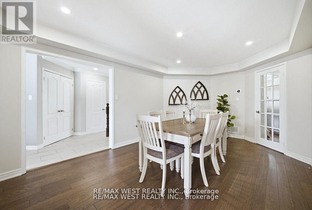 5 Smith Street, New Tecumseth, Ontario  L9R 1Z8 - Photo 8 - N12931740