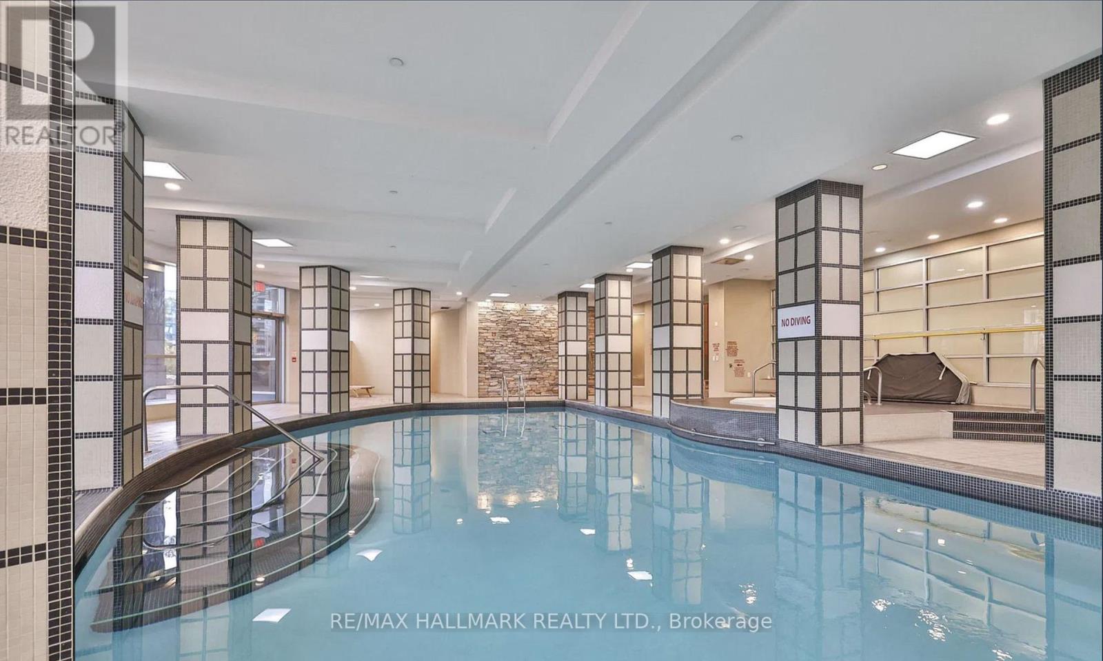 817 - 33 Cox Boulevard, Markham, Ontario  L3R 8A6 - Photo 20 - N12959786